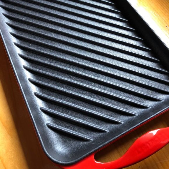 Le Creuset Kitchen Le Creuset Cast Iron Rectangular Skinny Grill